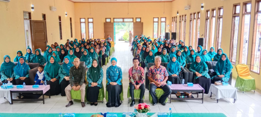 Sosialisasi PKK Menanam dan Pembekalan Pemeliharaan Tanaman Perkarangan